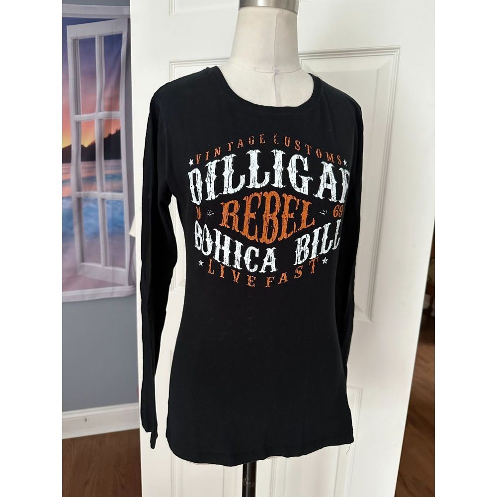 Dilligaf black l/s graphic tshirt Medium